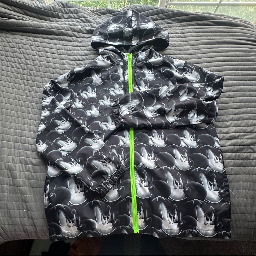 Disneyland Mickey windbreaker Jacket - men’s medium